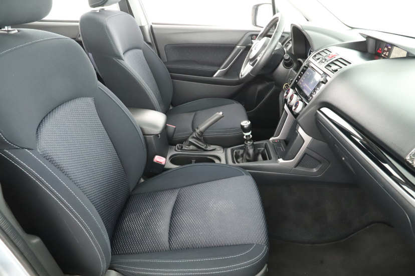 Subaru Forester, 2016