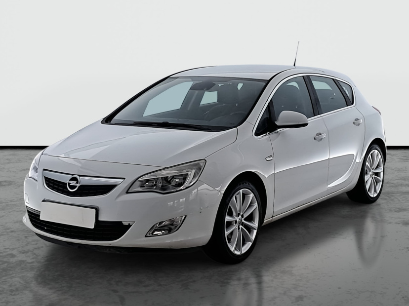 Opel Astra, 2011