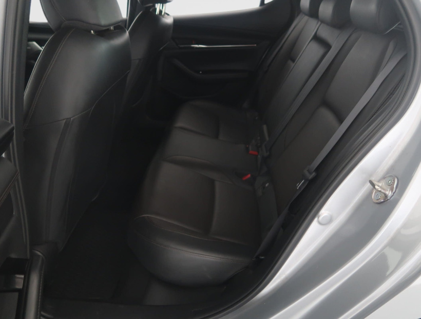 Mazda 3, 2019