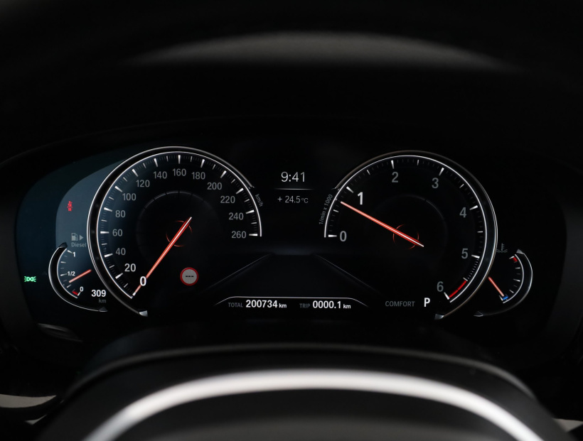 BMW 5, 2018
