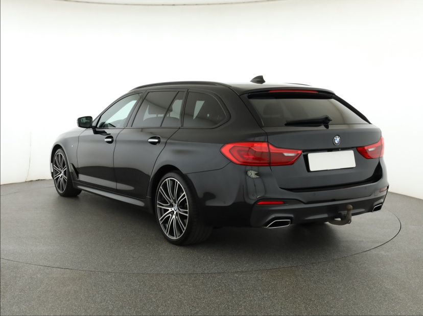 BMW 5, 2018
