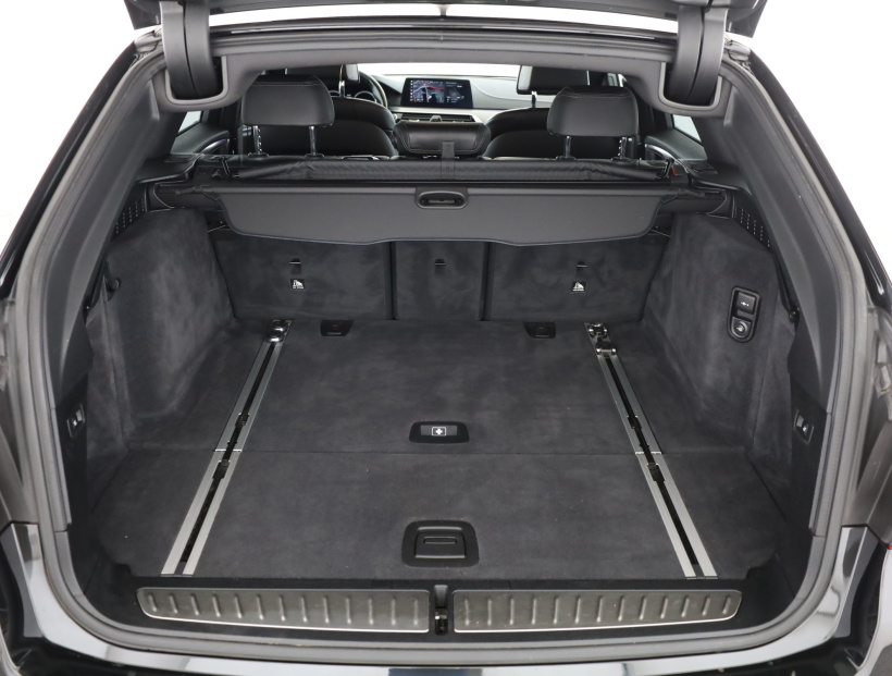 BMW 5, 2018