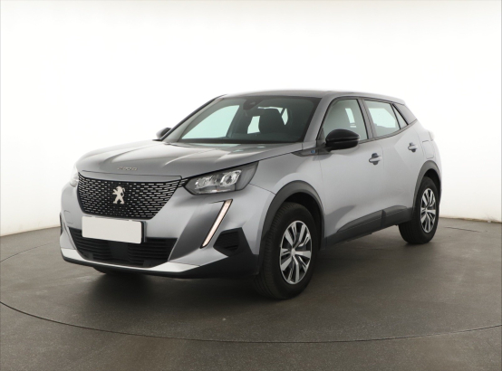 Peugeot e-2008