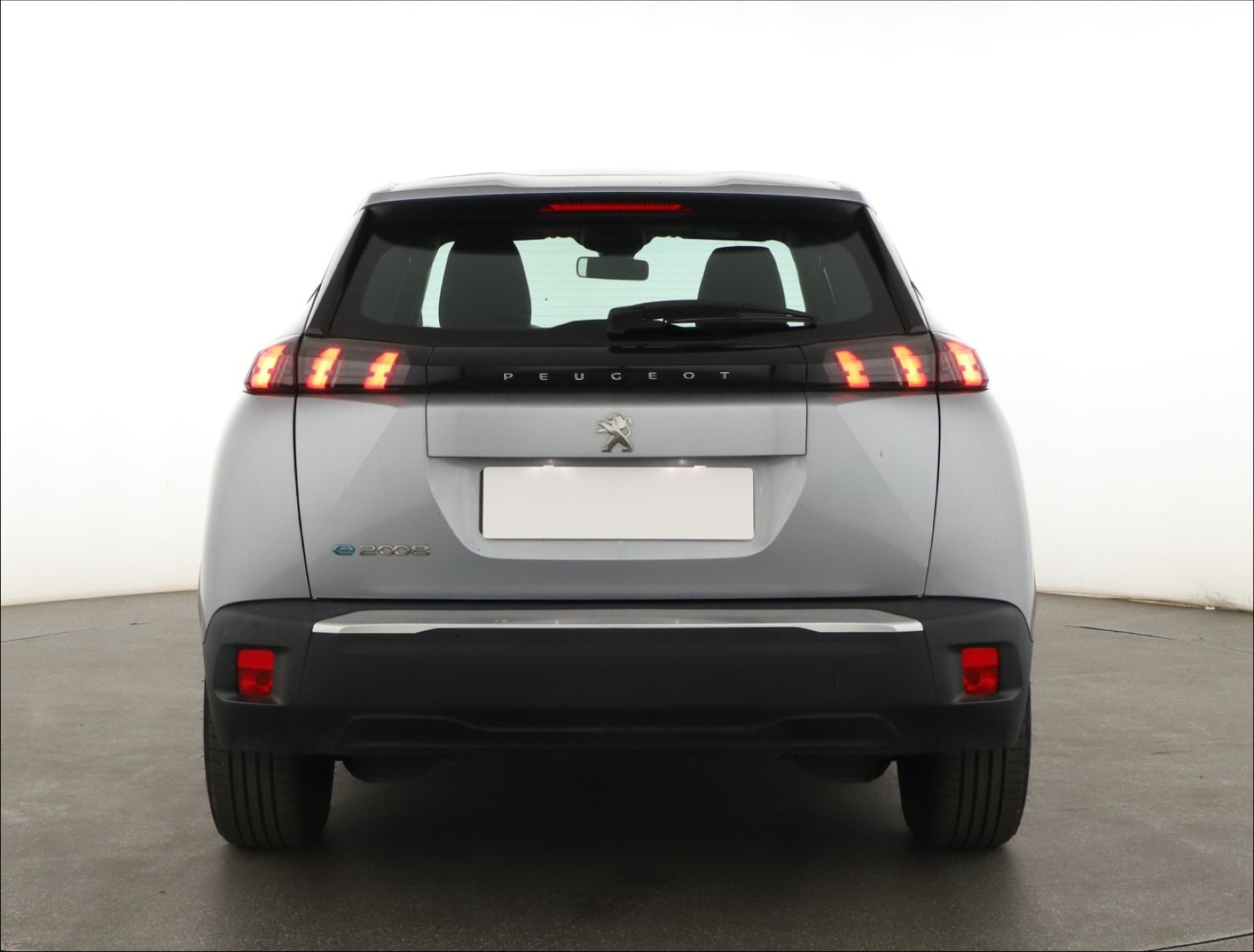 Peugeot e-2008 - 2023