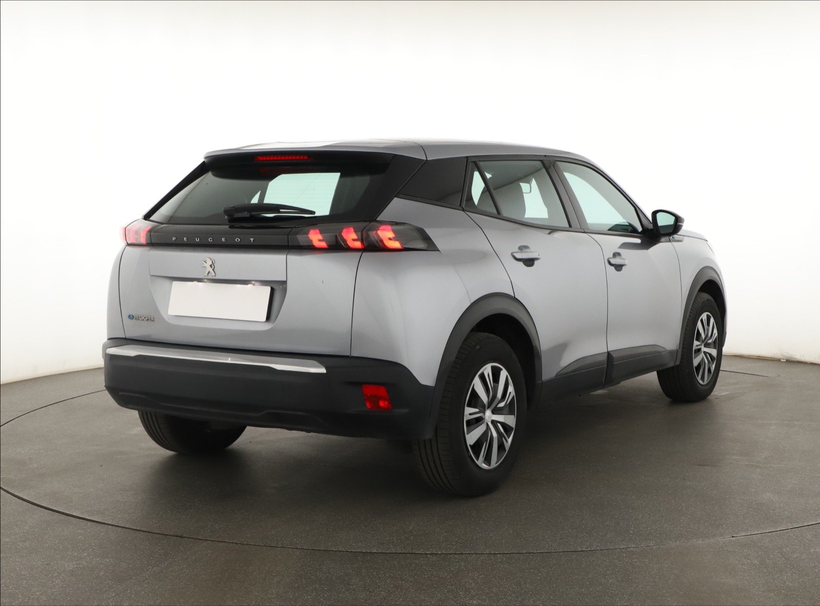 Peugeot e-2008 - 2023