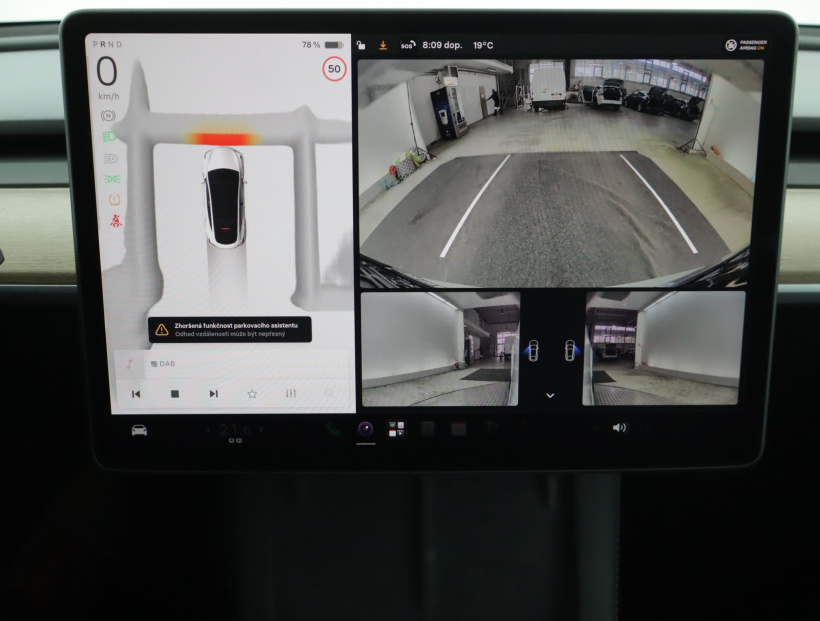 Tesla Model Y, 2023