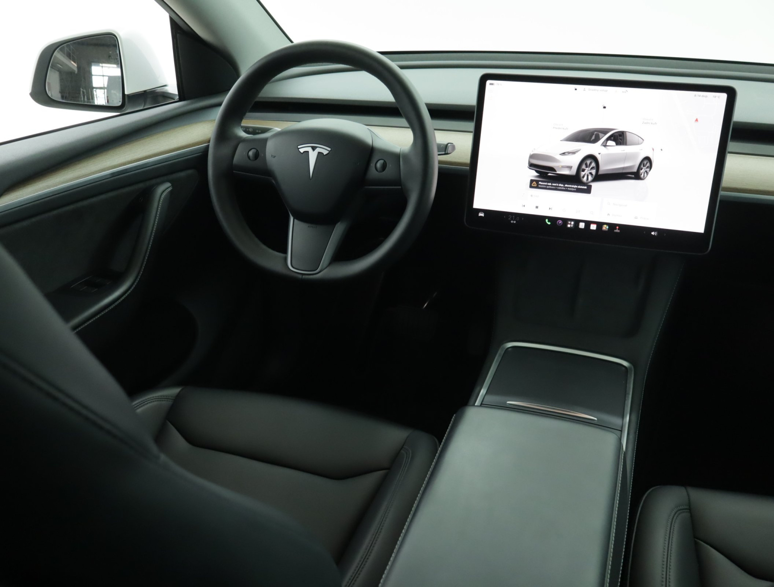 Tesla Model Y Long Range AWD – fotografie 9