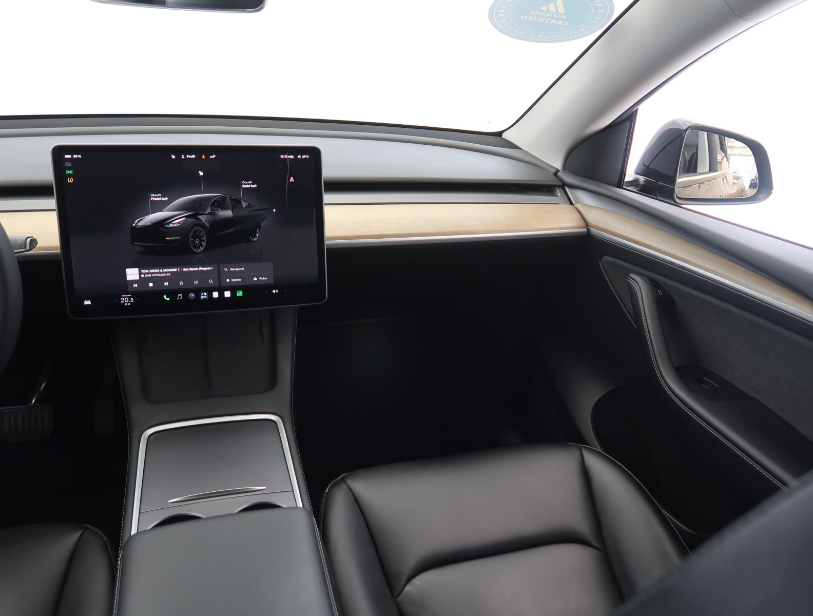 Tesla Model Y Long Range AWD – fotografie 11