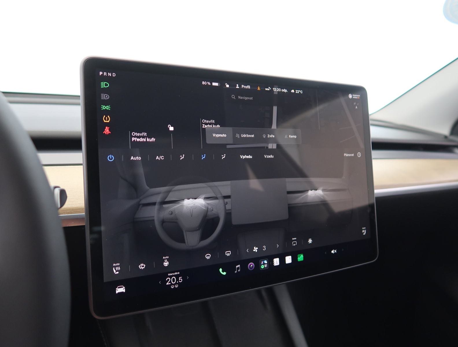Tesla Model Y Long Range AWD – fotografie 29