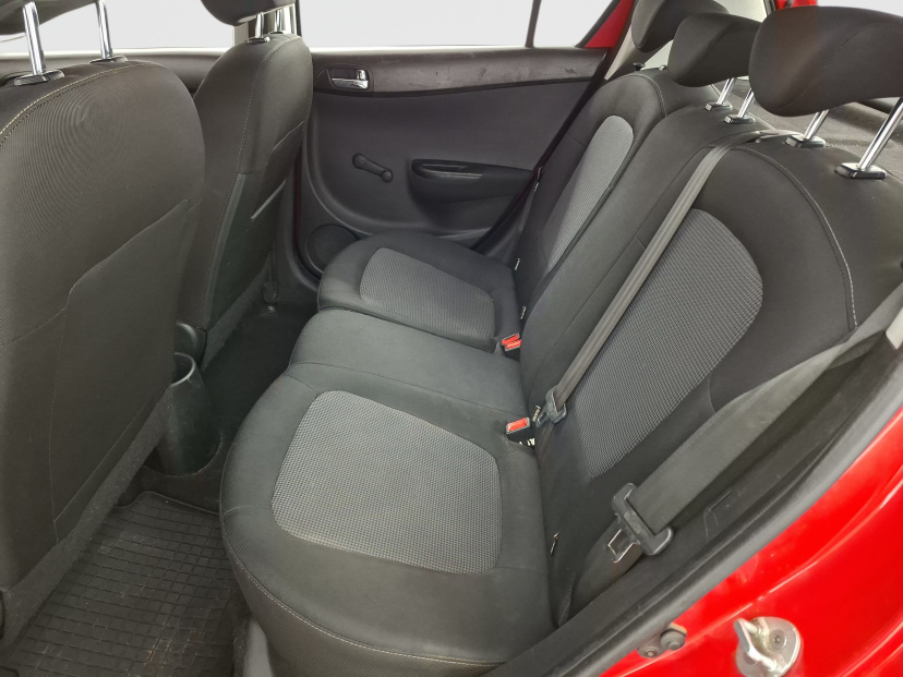 Hyundai i20, 2012