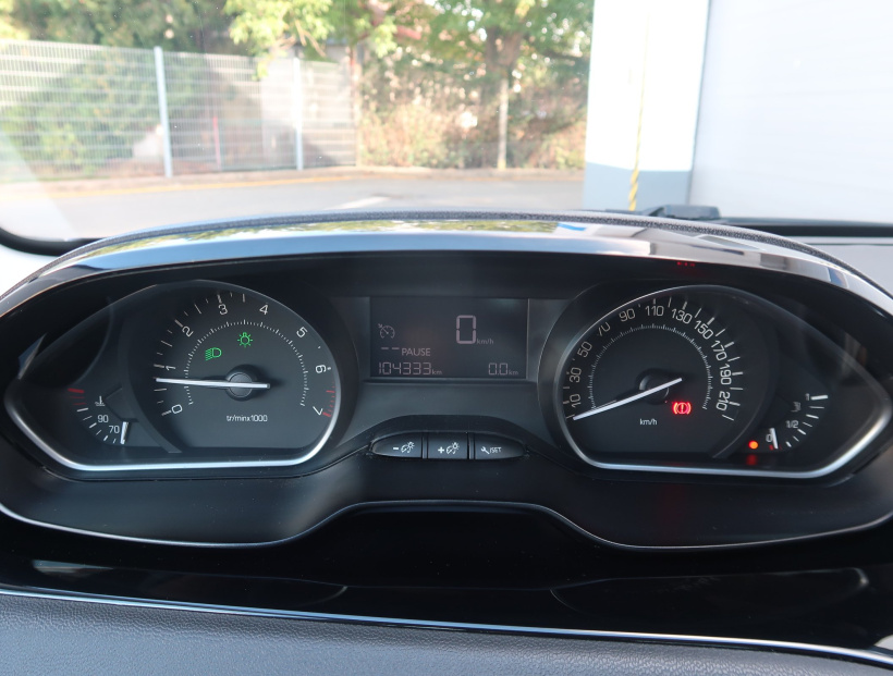 Peugeot 208, 2016