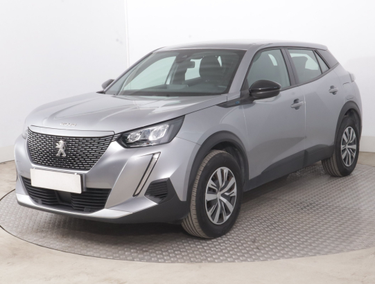 Peugeot e-2008