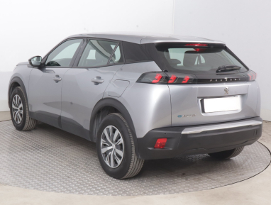 Peugeot e-2008 - 2023