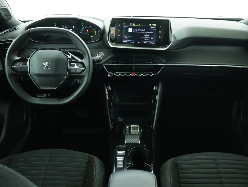 Peugeot e-2008, 2023