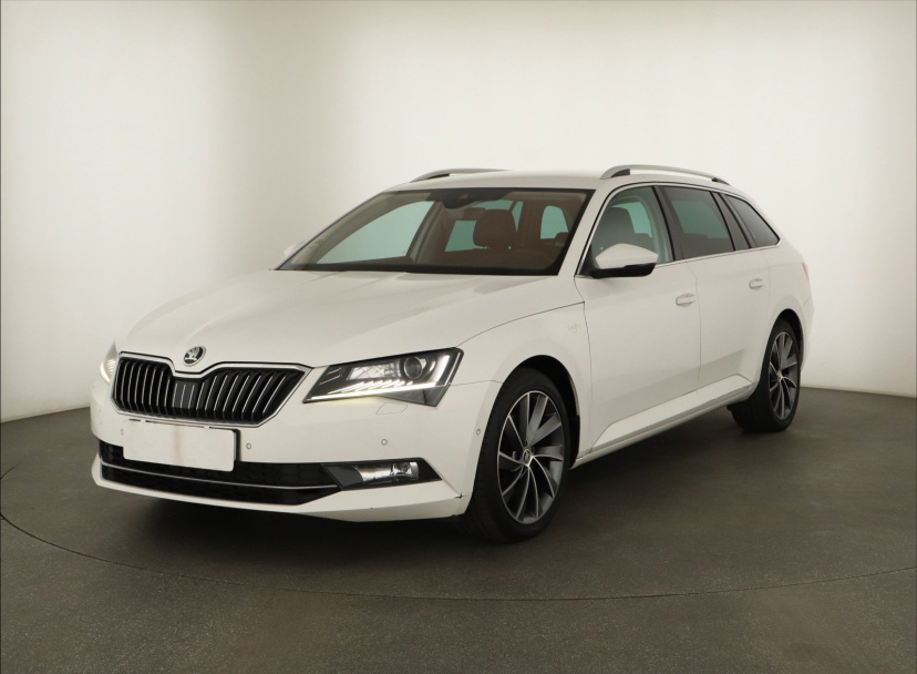 Škoda Superb, 2017