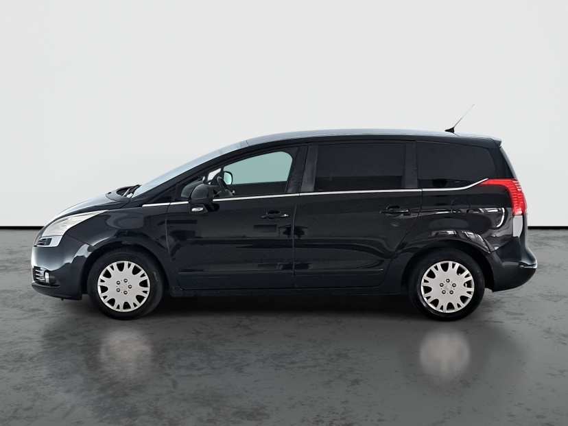 Peugeot 5008, 2012