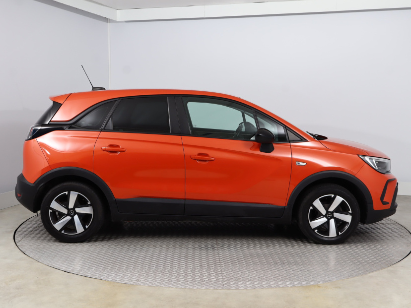 Opel Crossland, 2021