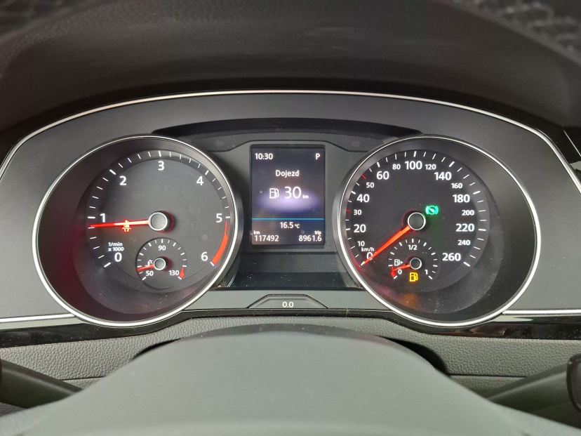 Volkswagen Passat, 2022