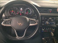 Volkswagen Passat, 2022