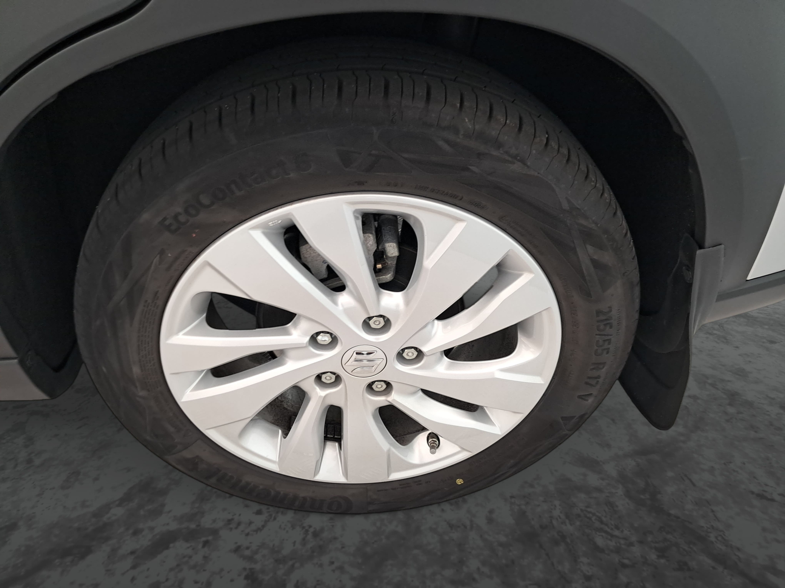 Suzuki SX4 S-Cross - 2025