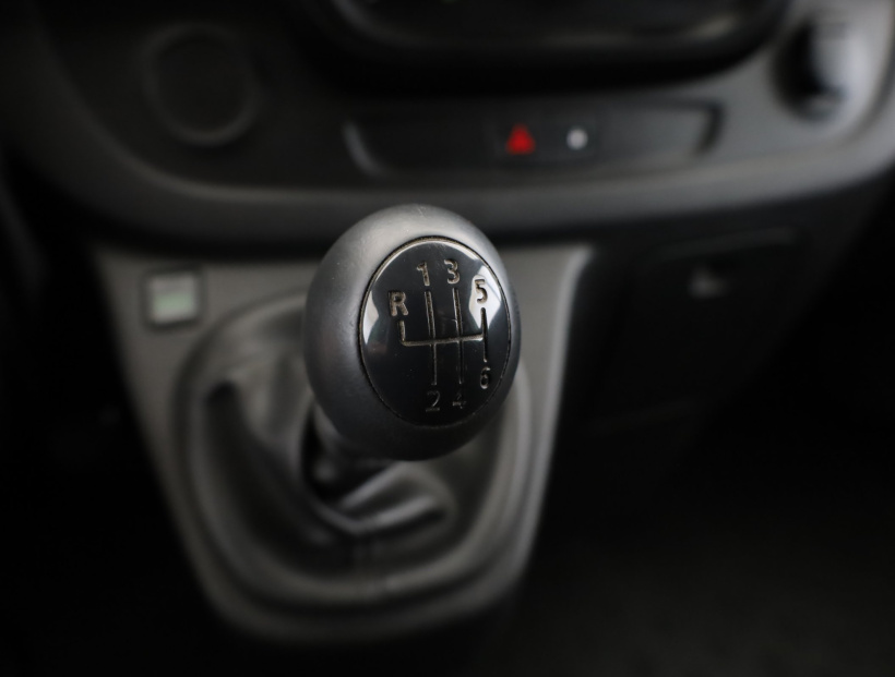 Renault Trafic, 2015