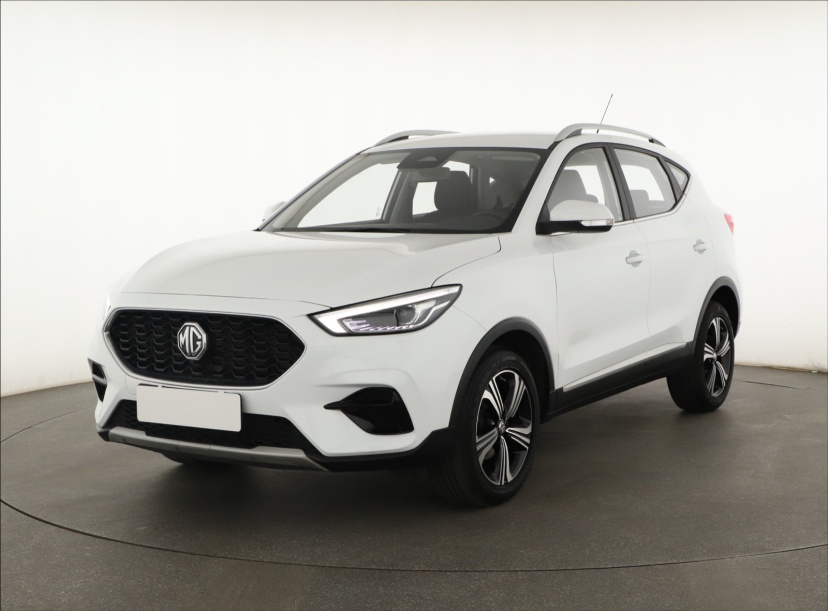 MG ZS SUV, 2024