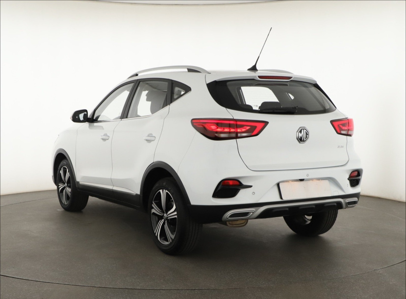 MG ZS SUV, 2024