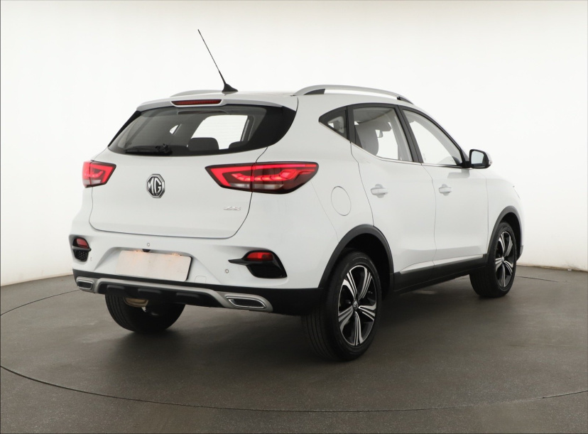 MG ZS SUV, 2024