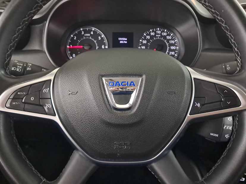 Dacia Duster, 2021