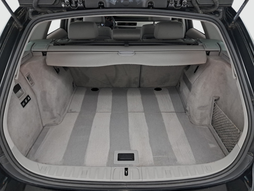 BMW 3, 2010