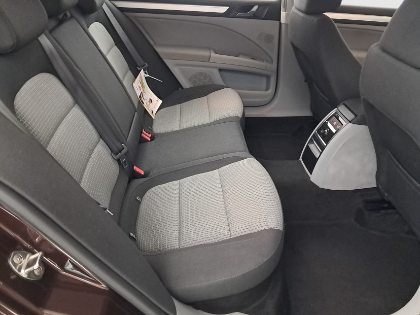 Škoda Superb, 2012