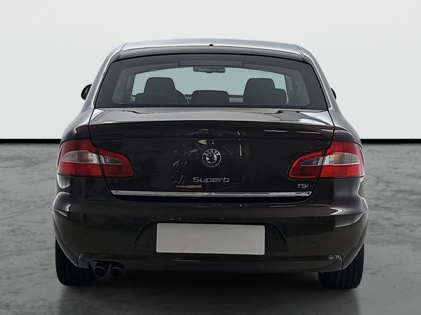 Škoda Superb, 2012