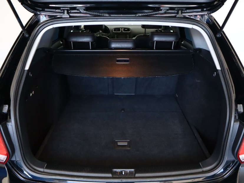 Volkswagen Golf, 2011