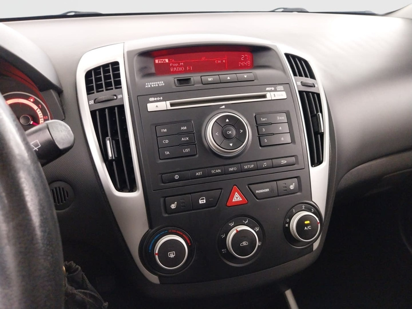 Kia Ceed, 2011