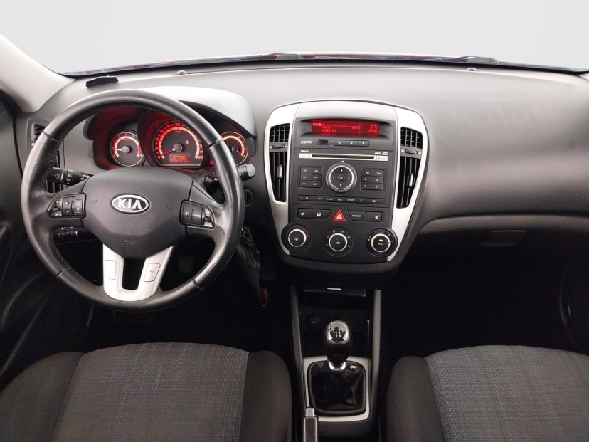 Kia Ceed, 2011