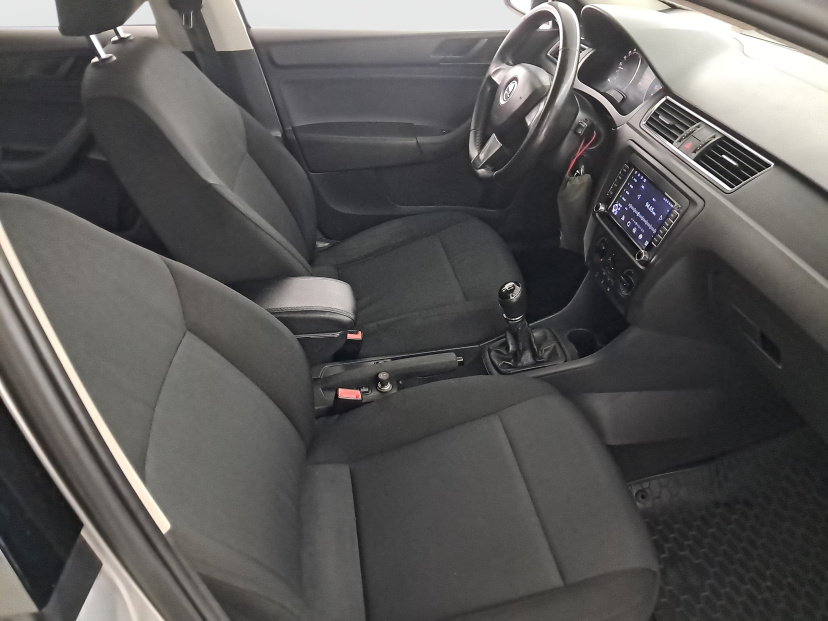 Škoda Rapid Spaceback, 2014