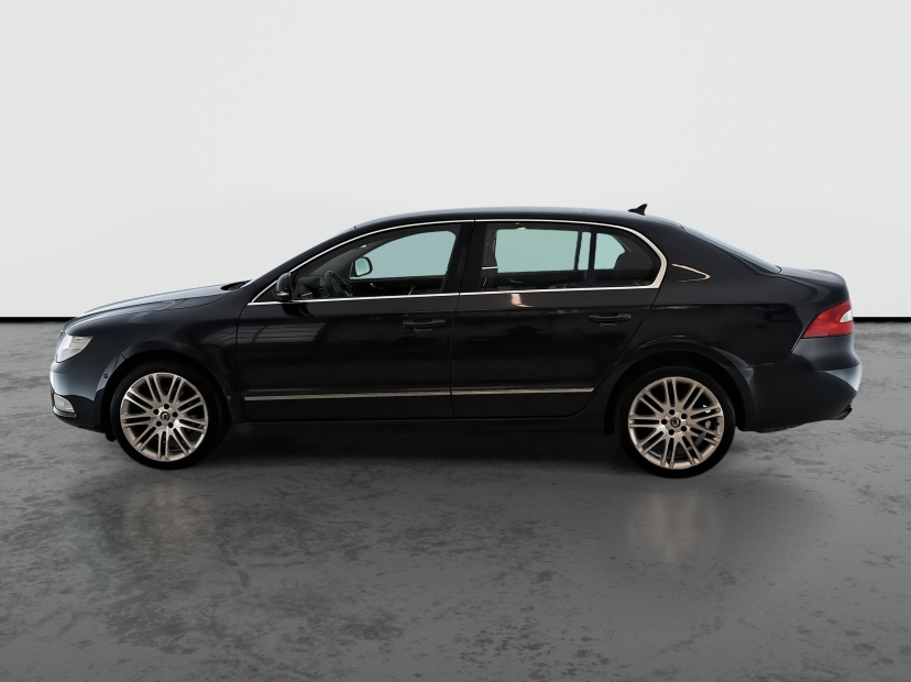 Škoda Superb, 2012