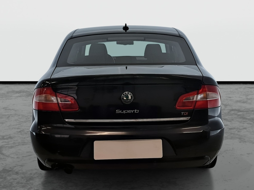 Škoda Superb, 2012