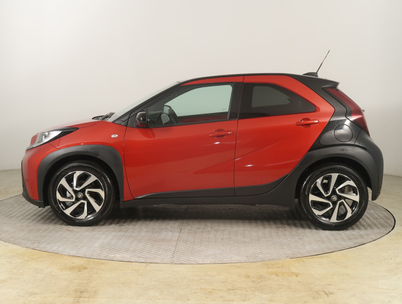 Toyota Aygo X, 2025