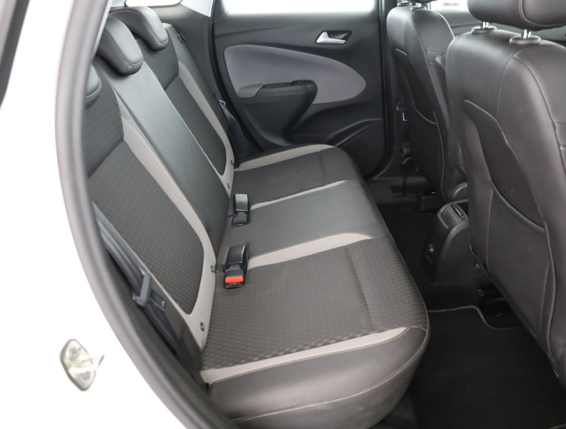 Opel Crossland, 2017