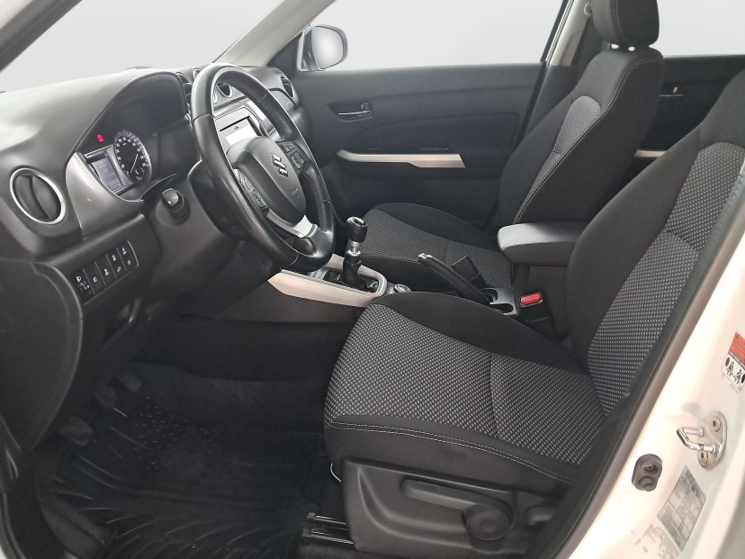 Suzuki Vitara, 2015