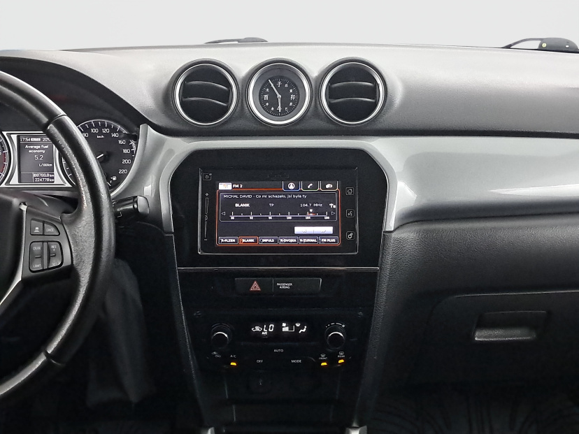 Suzuki Vitara, 2015