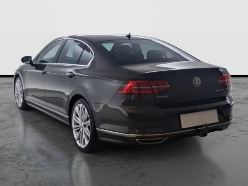 Volkswagen Passat, 2016