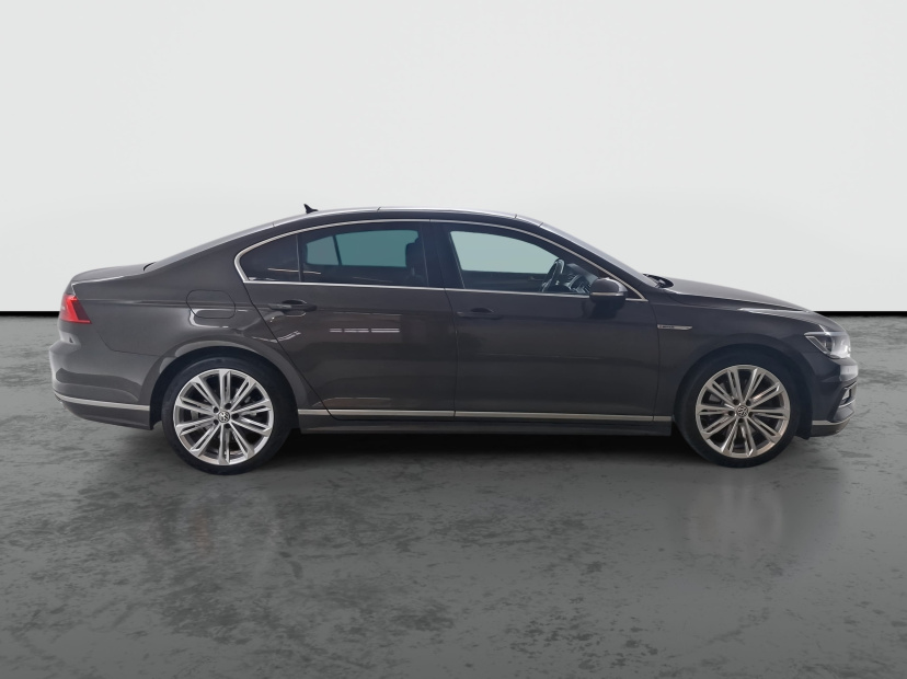 Volkswagen Passat, 2016