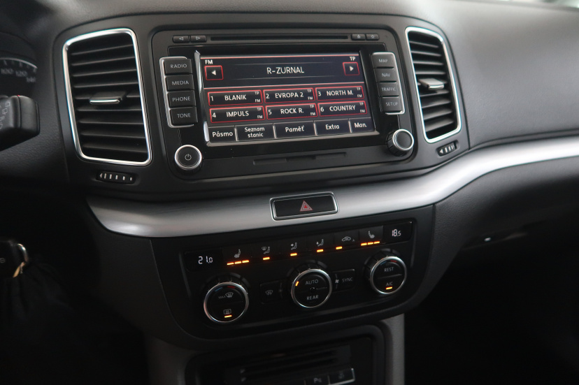 Volkswagen Sharan, 2013