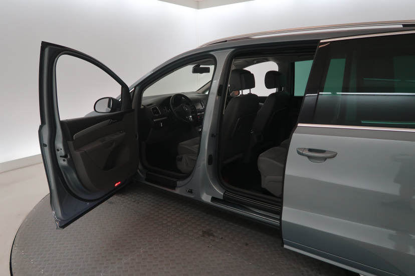 Volkswagen Sharan, 2013