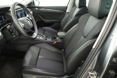 Škoda Octavia - 2023