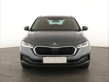 Škoda Octavia - 2023