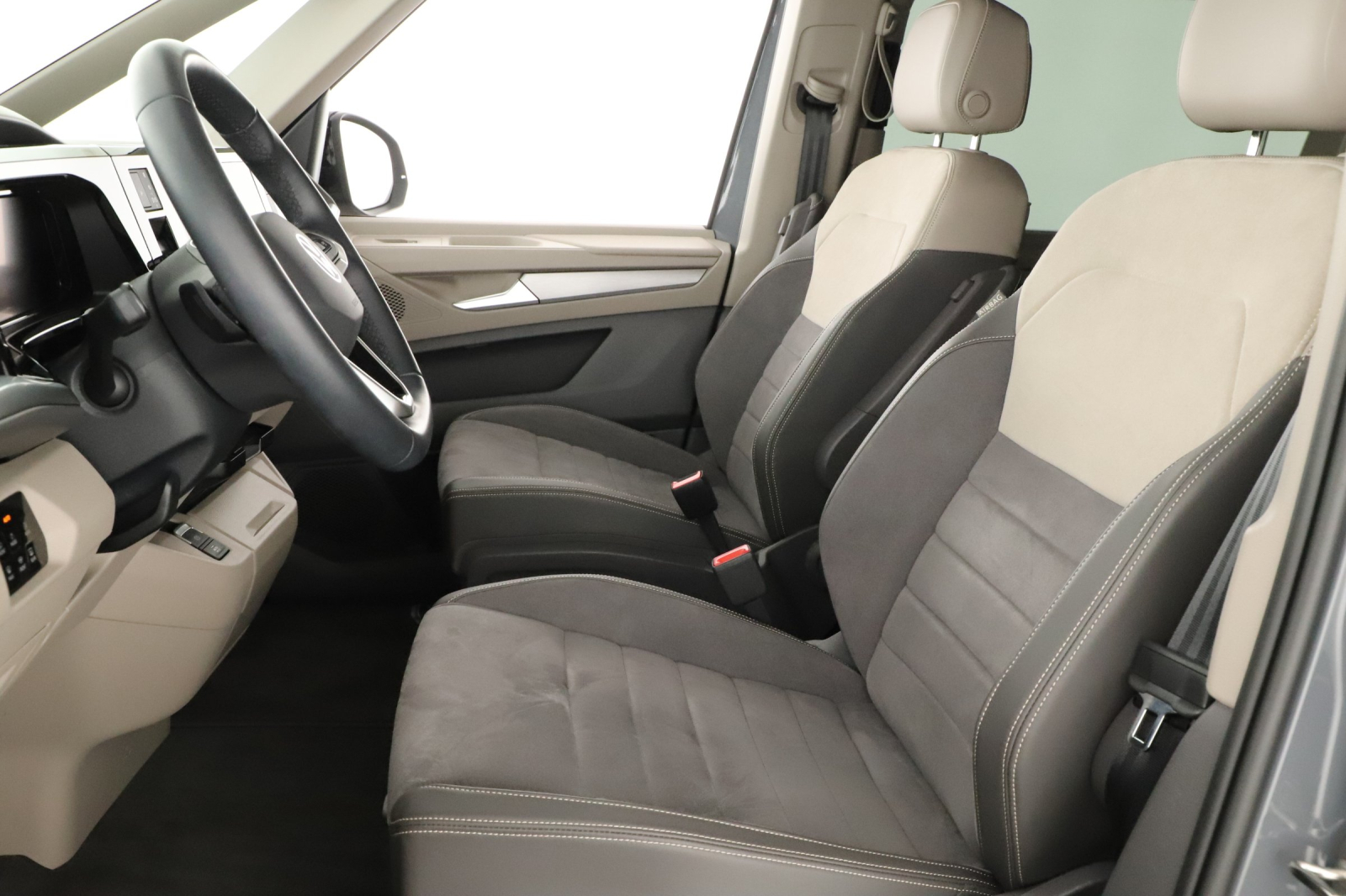 Volkswagen Multivan - 2024