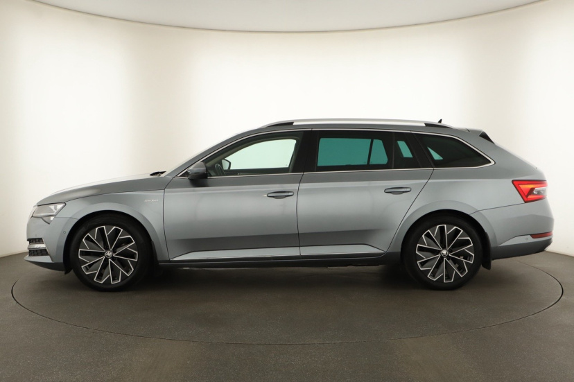 Škoda Superb, 2020